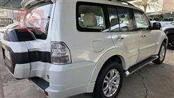 ميتسوبيشي باجيرو